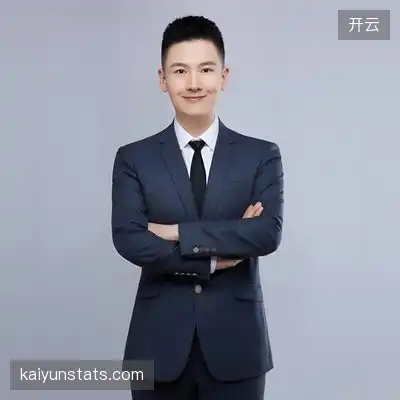 严晨奕